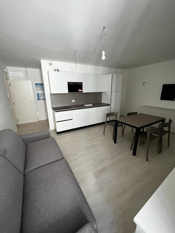 Smart Apartments Palazzo Mazzini Rovereto  Kültér fotó
