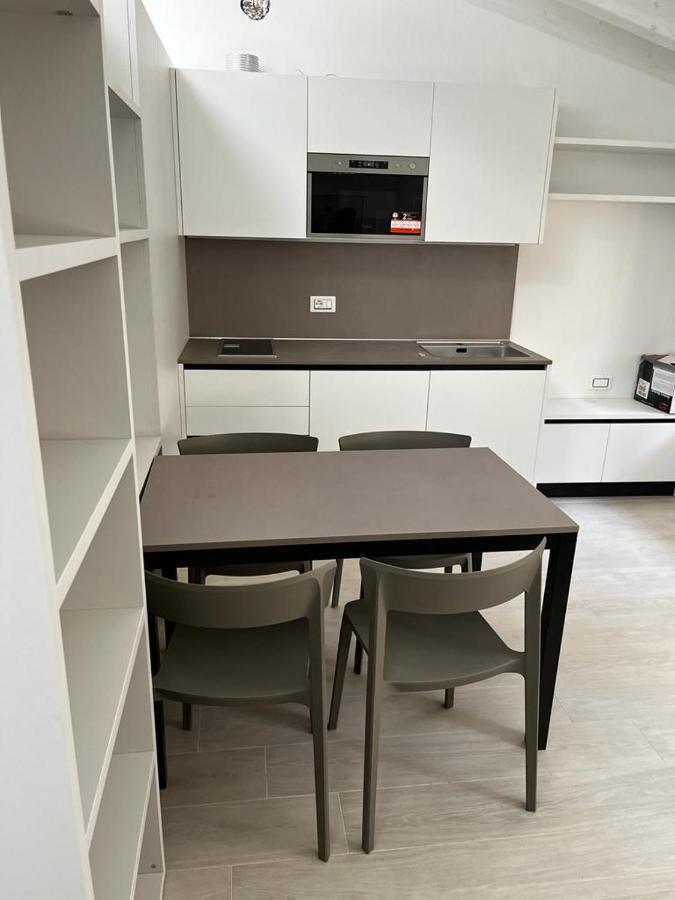 Smart Apartments Palazzo Mazzini Rovereto  Kültér fotó